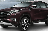 Toyota Rush 7 chỗ niêm yết 600 triệu ‘về tay’ 900 triệu: Dân Việt choáng váng