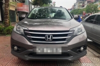 Cận Tết: Xe mới, xe cũ 