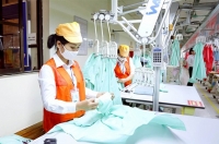 Tiếp tục giảm phí, lệ phí, tiết giảm chi phí đầu vào cho doanh nghiệp